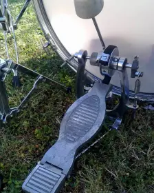 unknown Bassdrumpedal