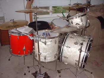Need vintage '61 Ludwig wrap &amp; 12&quot; rack tom