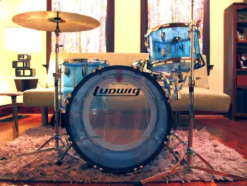 it does exist! (vistalites in jazz sizes)