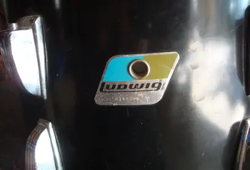 Ludwig B/O rack tom with inner silver paint?