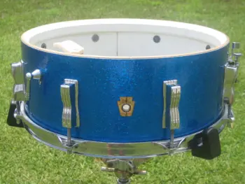 Ludwig Black Oyster Pearl    HELP  !!!