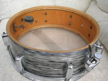 Estimated value of Rogers wood snare drum.