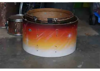 Really UGLY Slingerland bass Help!