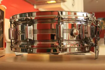 unknown ludwig possible 30's HELP!!