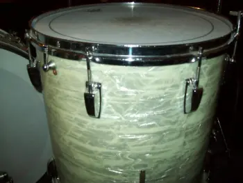 Ludwig Baseball Throw Off Floor Tom
