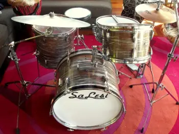 In search for a 14 inch floor Tom that matches this set!