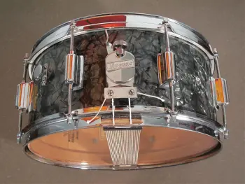 It's the &quot;show off your Rogers drums&quot; thread!