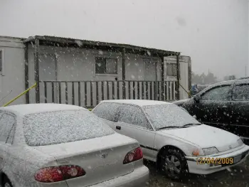 It's snowing!!!