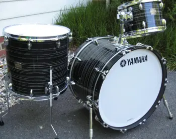 Yamaha Club Custom kit