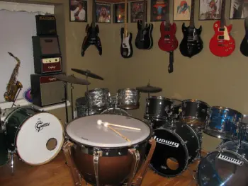 How do Y'all store your drums??????