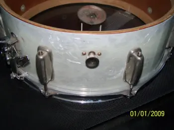 Need Slingerland snare help