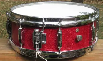 Old Star brand snare