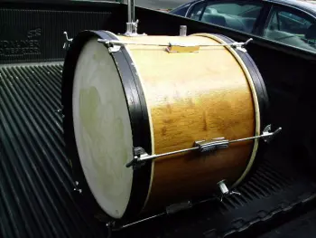 MIJ 20&quot; Bass