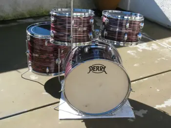 The old Pearl kit is finally finished...