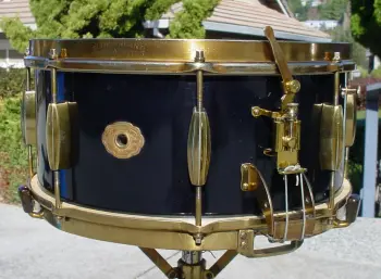 1934-36 6.5x14 SLINGERLAND BLACK ENAMEL/ARTGOLD BROADCASTER MODEL