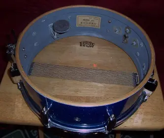 Rogers Holiday Snare