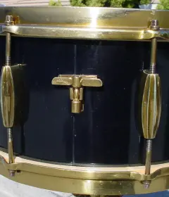 1934-36 6.5x14 SLINGERLAND BLACK ENAMEL/ARTGOLD BROADCASTER MODEL