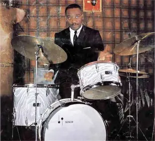Mysterious vintage A.Zildjian Kenny Clarke hi hats. Please help!