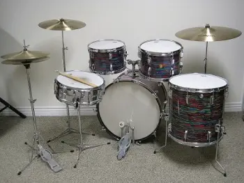 1968 ludwig psychedelic red shells