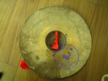 Need help identifying 3 cymbals