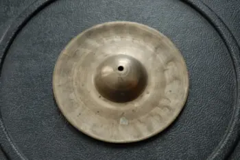 Need help identifying 3 cymbals