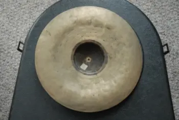 Need help identifying 3 cymbals