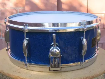 MIJ snare strainers