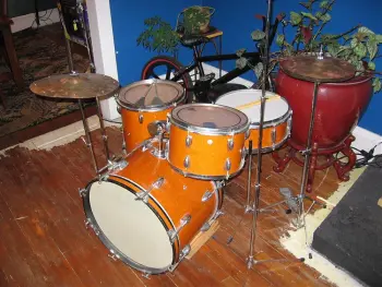 Help with these MIJ drums