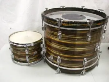 60's Ludwig Standard set....