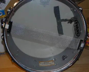 vintage gretsch 4158 snare, 10 lug lightning throw, walnut stain, beauty!early 70s
