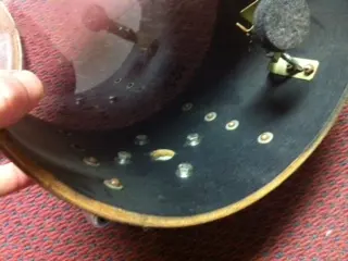 Today's BOOTY -Need help to ID.