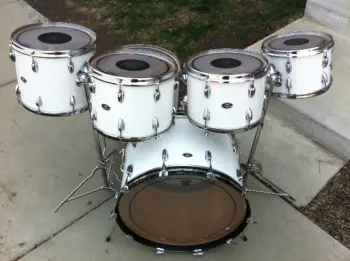 1970s Slingerland White 24/12/13/14/15/18+Snare