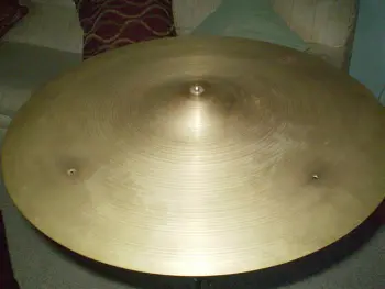 ** Vintage  Avedis Zildjian 18&quot; Ride**