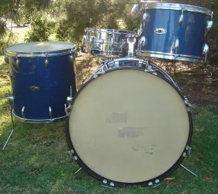 Karen Mij Blue Spk 4 Pc Set For A Song!