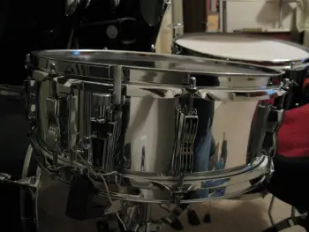 Is this a Ludwig Rocker ?
