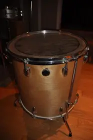 A little help identifying these drums