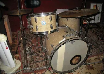 Vintage Beverly kit