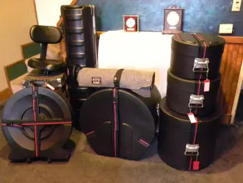 FIBES Drums--Zildjian cymbals....from Chuck