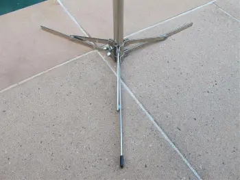 can anyone identify these single braced, flat base cymbal stands?