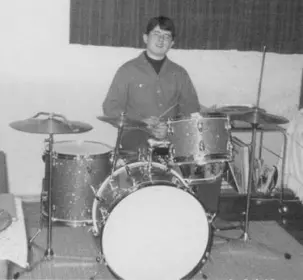 Pictures Of Vintage Drummers and Their Drums From The Way Back Machine