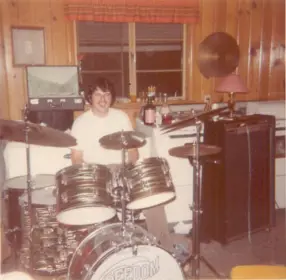 Pictures Of Vintage Drummers and Their Drums From The Way Back Machine