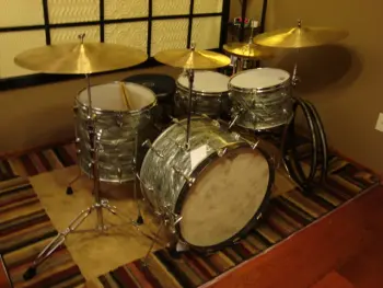58' Slingerland Kit w/ 1 ply snare *PICTURES*