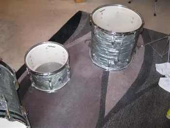 FS: Sky blue 60's ludwig drum set , Pearl Speed Pedal from 70s?