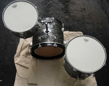 60's Ludwig Jazz Bop drums! 14x18 , 8x12, 14x14, oyster pearl! RARE!!