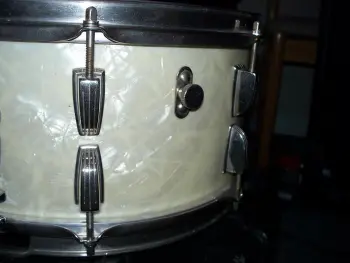 WFL Snare Drum Need Help
