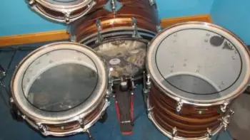 more pix of my ludwig standard bronze strata kit.