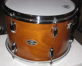 70s SLINGERLAND 9x13 TOM