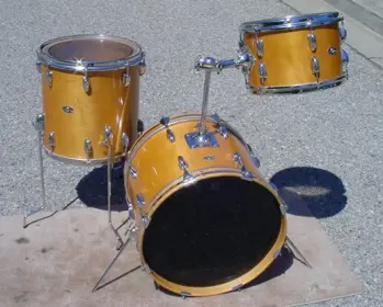 1970s SLINGERLAND BLONDE 18, 12, 14 NEED PRICING PLEASE