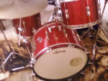 Ludwig Red Sparkle Club Date Drums
