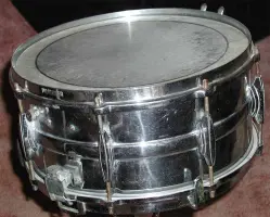 Premeir Dominion ACE snare drum